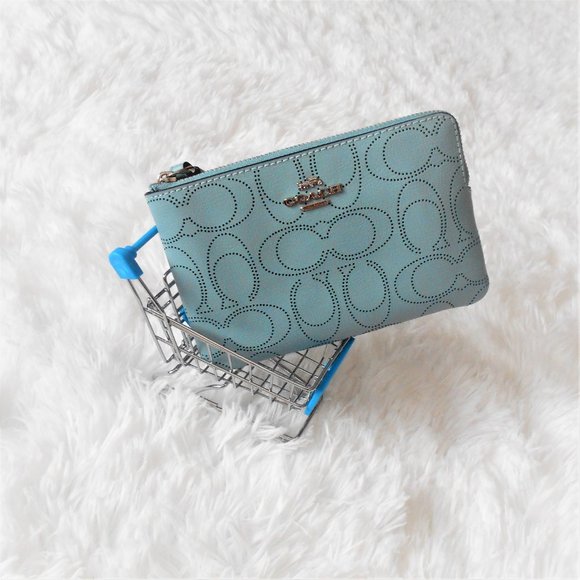Coach Corner Zip Leather Wristlet SV Seafoam - Picture 1 of 13